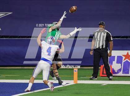 Thumbnail 2 in Westlake vs. Southlake Carroll (UIL 6A D1 Final) photogallery.