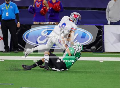 Thumbnail 3 in Westlake vs. Southlake Carroll (UIL 6A D1 Final) photogallery.