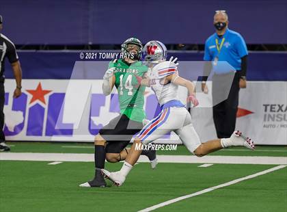 Thumbnail 3 in Westlake vs. Southlake Carroll (UIL 6A D1 Final) photogallery.
