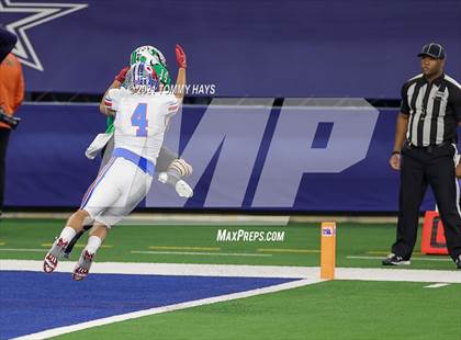Thumbnail 2 in Westlake vs. Southlake Carroll (UIL 6A D1 Final) photogallery.