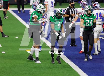 Thumbnail 2 in Westlake vs. Southlake Carroll (UIL 6A D1 Final) photogallery.