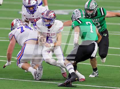 Thumbnail 2 in Westlake vs. Southlake Carroll (UIL 6A D1 Final) photogallery.