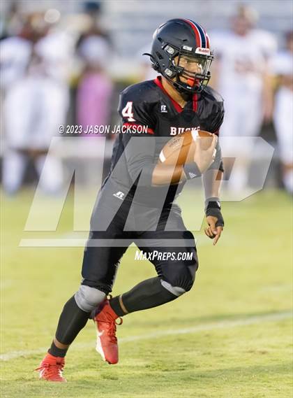 Thumbnail 3 in Douglas Byrd @ Hoke County photogallery.