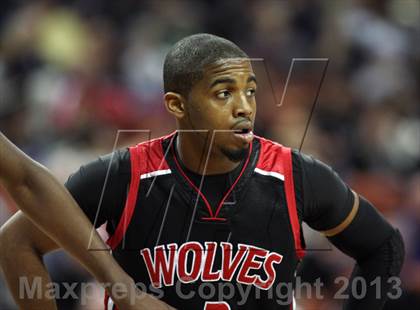 Thumbnail 1 in Mumford vs. San Augustine (UIL 1A Semifinal) photogallery.