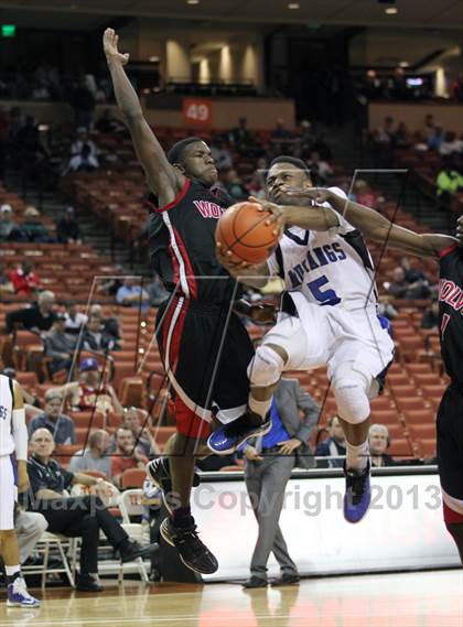 Thumbnail 1 in Mumford vs. San Augustine (UIL 1A Semifinal) photogallery.