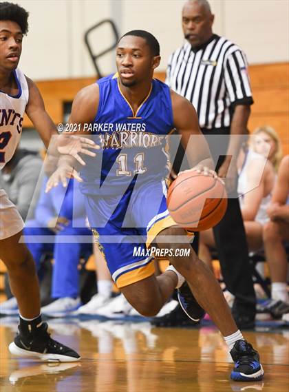 Thumbnail 1 in St. Louis Catholic vs Sophie B. Wright (Country Day Classic) photogallery.