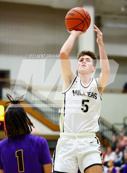 Thumbnail 1 in Marion @ Noblesville photogallery.