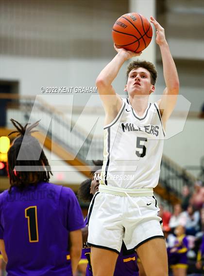 Thumbnail 3 in Marion @ Noblesville photogallery.