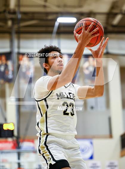 Thumbnail 1 in Marion @ Noblesville photogallery.