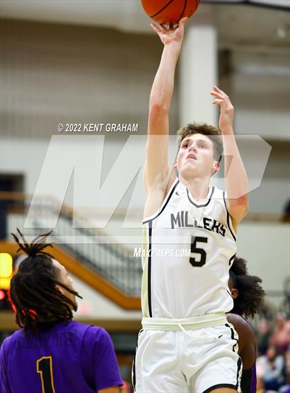 Thumbnail 2 in Marion @ Noblesville photogallery.