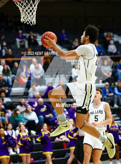 Thumbnail 2 in Marion @ Noblesville photogallery.