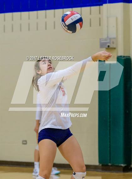 Thumbnail 2 in John Paul II vs Holmes (NISD Tournament) photogallery.