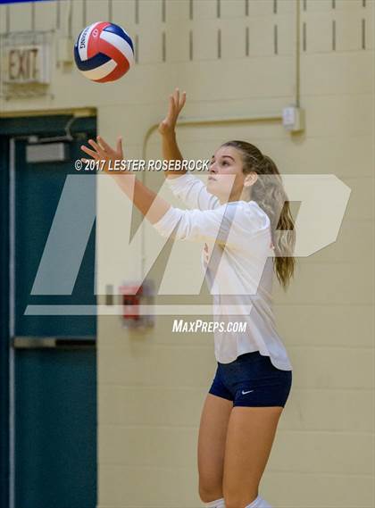Thumbnail 1 in John Paul II vs Holmes (NISD Tournament) photogallery.