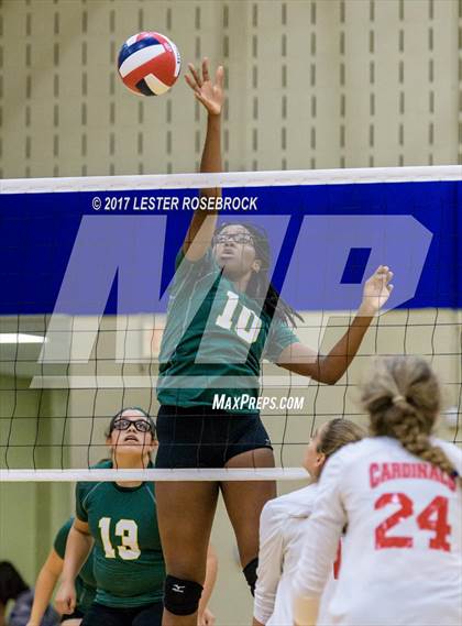 Thumbnail 3 in John Paul II vs Holmes (NISD Tournament) photogallery.