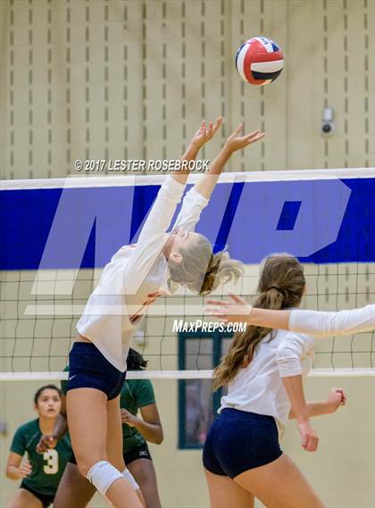 Thumbnail 1 in John Paul II vs Holmes (NISD Tournament) photogallery.