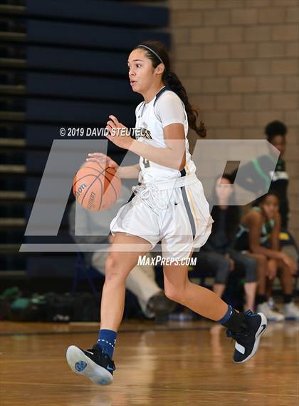 Thumbnail 2 in El Camino vs. Rosemont (Rob Jones Classic) photogallery.
