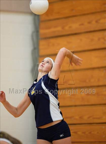 Thumbnail 2 in Pine Creek vs. Colorado Springs Christian (Eaglecrest Invitational) photogallery.