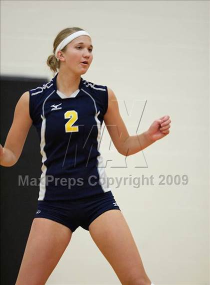 Thumbnail 3 in Pine Creek vs. Colorado Springs Christian (Eaglecrest Invitational) photogallery.