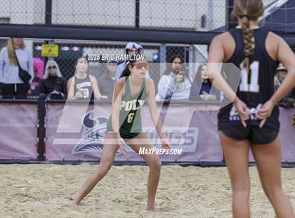 Thumbnail 3 in Canyon vs. Long Beach Poly photogallery.