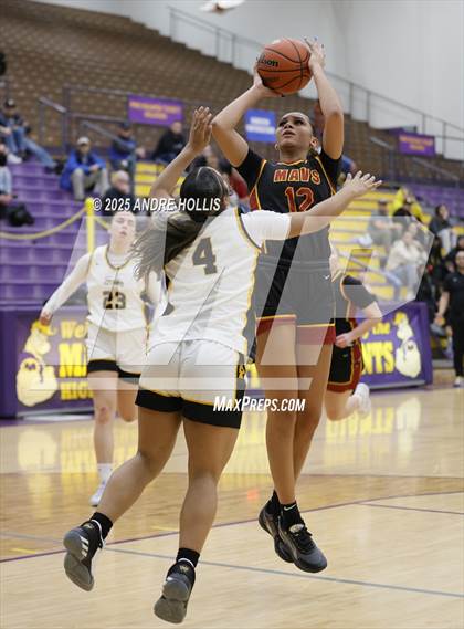 Thumbnail 2 in McCutcheon @ Fort Wayne Snider (IHSAA Class 4A Marion Regional )  photogallery.
