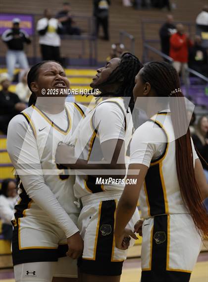 Thumbnail 1 in McCutcheon @ Fort Wayne Snider (IHSAA Class 4A Marion Regional )  photogallery.