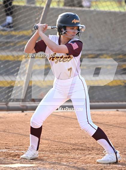 Thumbnail 1 in Esperanza vs. Mission Viejo (Michelle Carew Classic) photogallery.