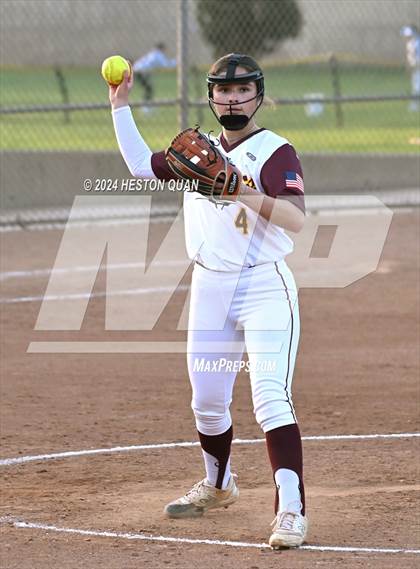 Thumbnail 2 in Esperanza vs. Mission Viejo (Michelle Carew Classic) photogallery.