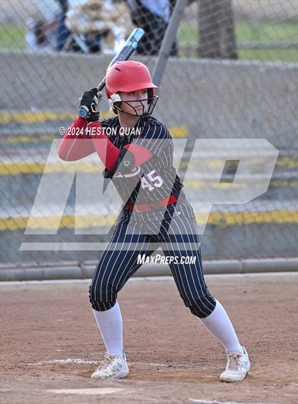 Thumbnail 2 in Esperanza vs. Mission Viejo (Michelle Carew Classic) photogallery.