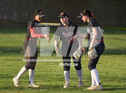 Thumbnail 2 in Esperanza vs. Mission Viejo (Michelle Carew Classic) photogallery.