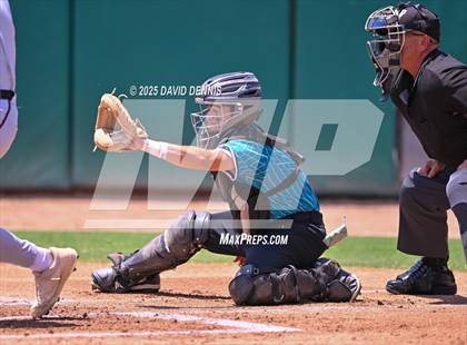 Thumbnail 3 in Mendota vs Torres (CIF CS D6 Championship) photogallery.