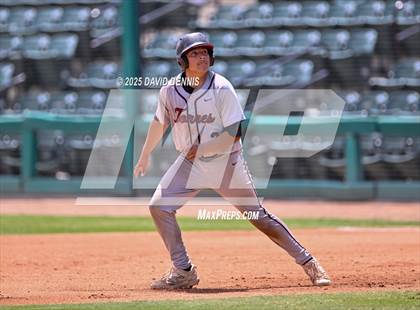 Thumbnail 1 in Mendota vs Torres (CIF CS D6 Championship) photogallery.