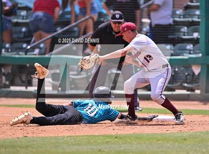 Thumbnail 1 in Mendota vs Torres (CIF CS D6 Championship) photogallery.