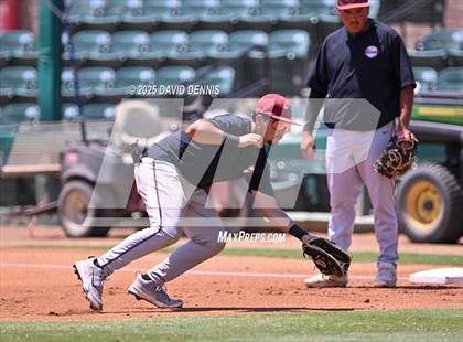Thumbnail 2 in Mendota vs Torres (CIF CS D6 Championship) photogallery.