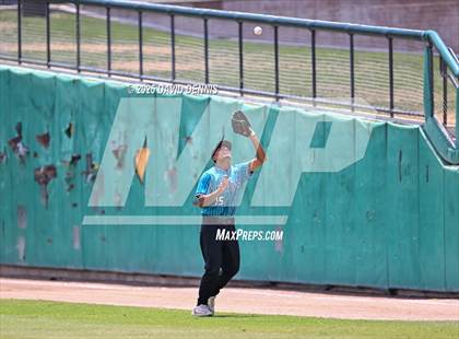 Thumbnail 2 in Mendota vs Torres (CIF CS D6 Championship) photogallery.