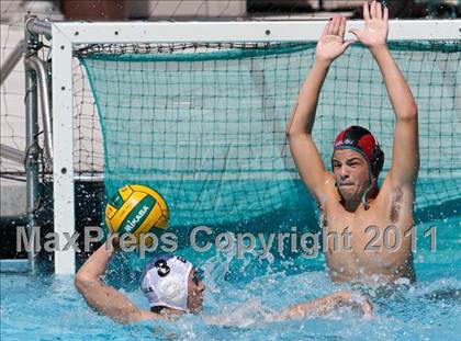 Thumbnail 2 in Malibu vs Glendale (Conejo Classic) photogallery.