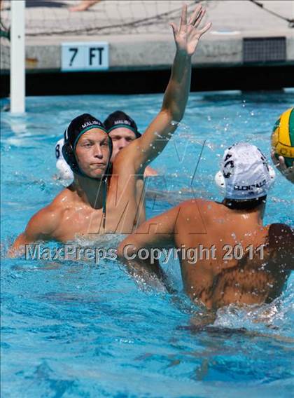 Thumbnail 3 in Malibu vs Glendale (Conejo Classic) photogallery.