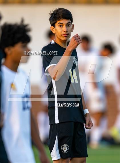 Thumbnail 1 in JV: Ball @ Galena Park (Scrimmage) photogallery.