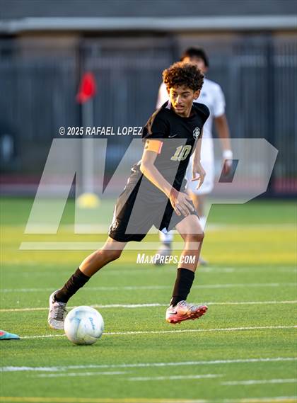 Thumbnail 1 in JV: Ball @ Galena Park (Scrimmage) photogallery.