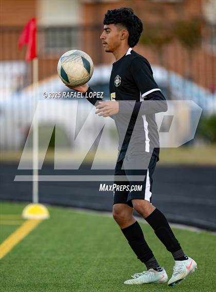 Thumbnail 1 in JV: Ball @ Galena Park (Scrimmage) photogallery.