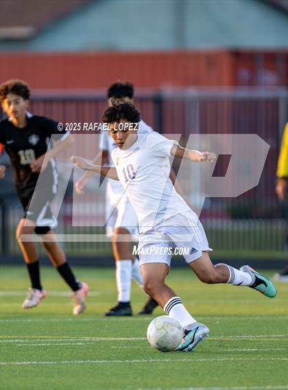 Thumbnail 3 in JV: Ball @ Galena Park (Scrimmage) photogallery.