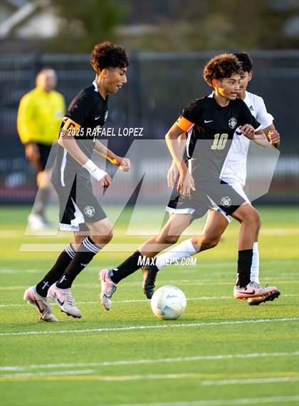 Thumbnail 2 in JV: Ball @ Galena Park (Scrimmage) photogallery.