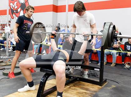 Thumbnail 2 in Muenster High Meet photogallery.