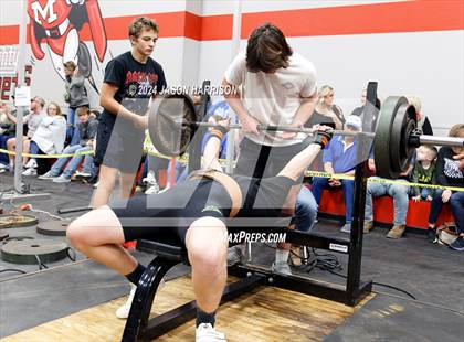 Thumbnail 3 in Muenster High Meet photogallery.