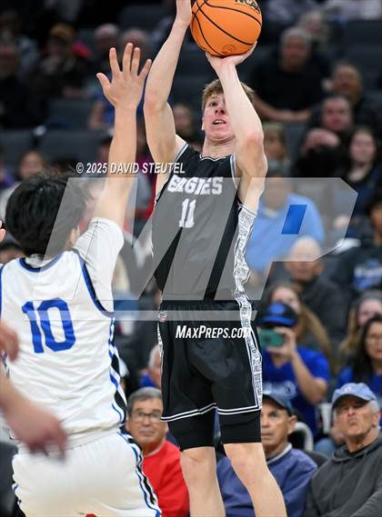 Thumbnail 3 in Fresno Christian vs. Priory (CIF State D4 Final) photogallery.