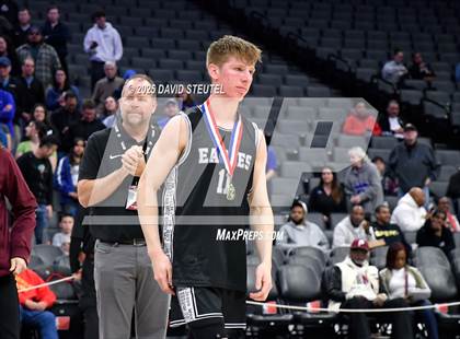 Thumbnail 2 in Fresno Christian vs. Priory (CIF State D4 Final) photogallery.