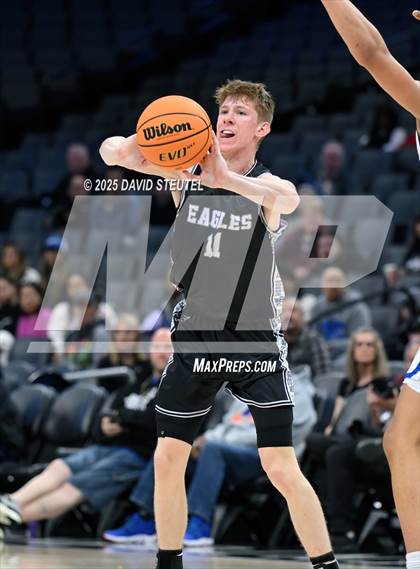 Thumbnail 3 in Fresno Christian vs. Priory (CIF State D4 Final) photogallery.