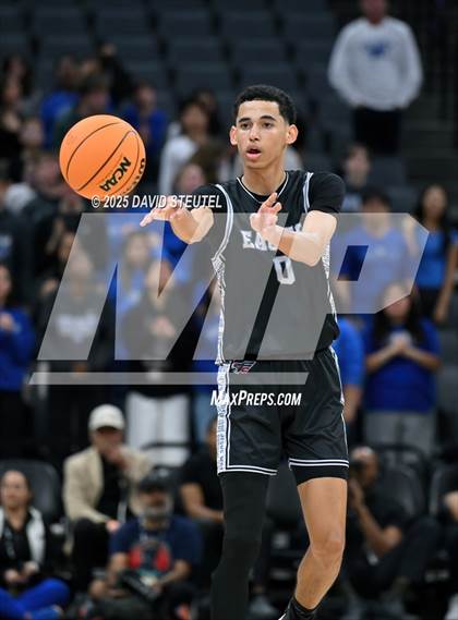 Thumbnail 2 in Fresno Christian vs. Priory (CIF State D4 Final) photogallery.