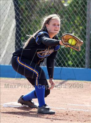 Thumbnail 1 in Royal @ Agoura photogallery.