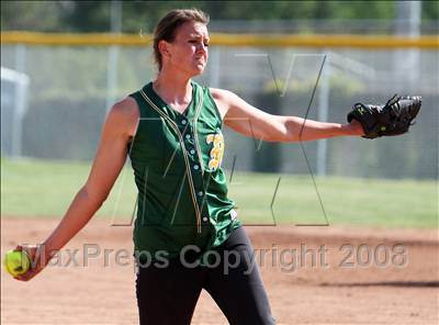 Thumbnail 1 in Royal @ Agoura photogallery.