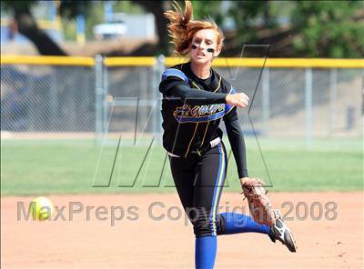 Thumbnail 2 in Royal @ Agoura photogallery.